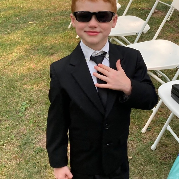 Meet your Posher, Dustin - Picture 3 of 8